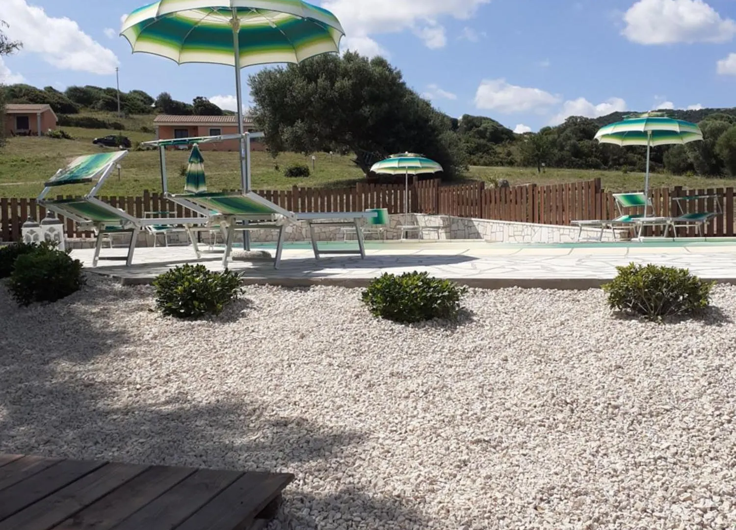 Semesterbostad Agriturismo Gli Olivastri -Appartamento Bel Vedere Con Piscina ,Solarium E Vista Mare,Climatizzatore ,Wifi Aglientu Italien